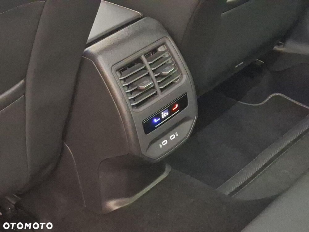 Cupra Formentor 1.4 e-Hybrid DSG - 15