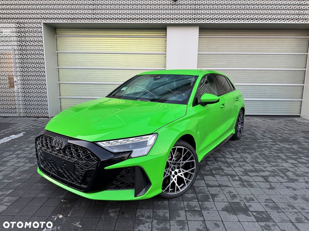 Audi RS3 Sportback - 4