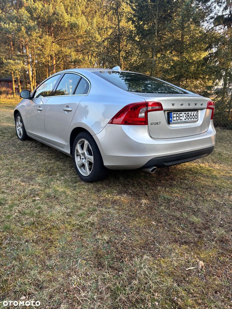 Volvo S60 - 6