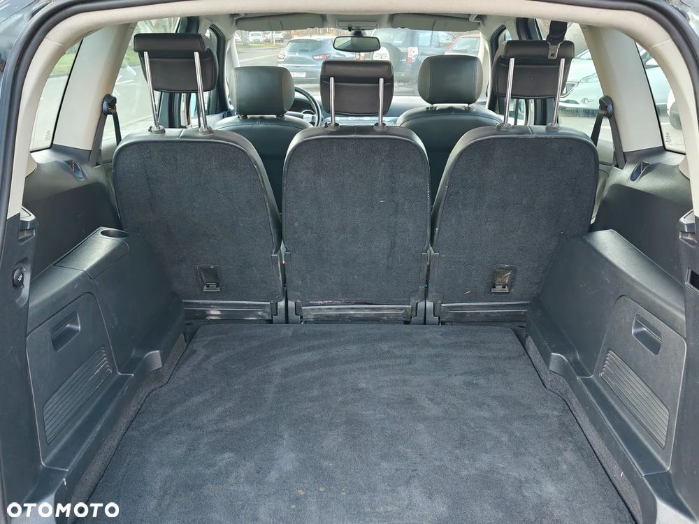 Ford S-Max 2.0 Ambiente - 18