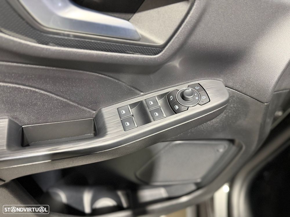 Ford Kuga 2.5 PHEV ST-Line - 27