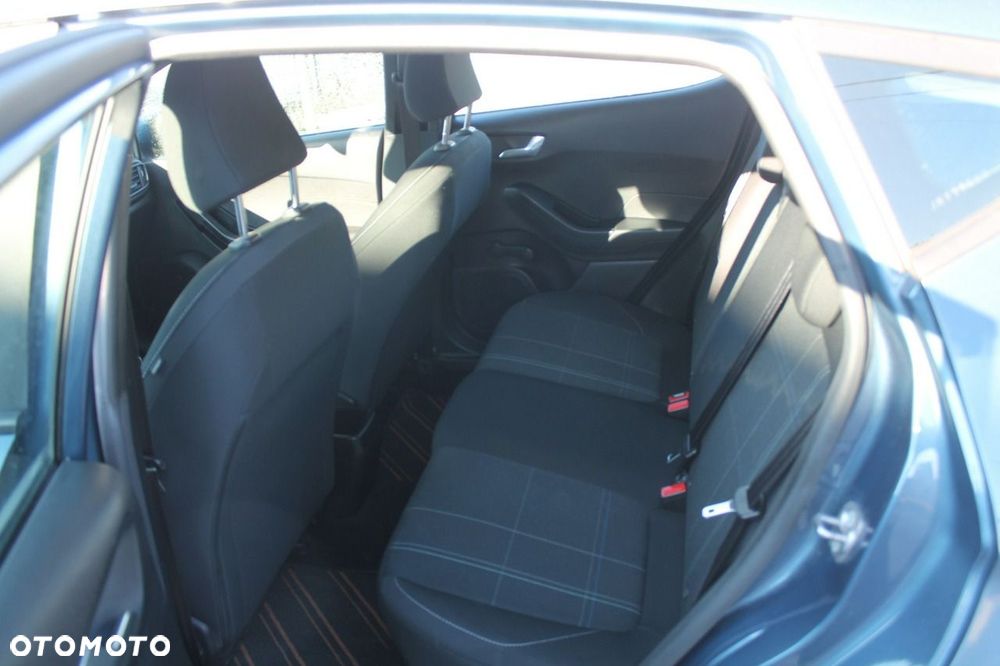 Ford Fiesta - 10