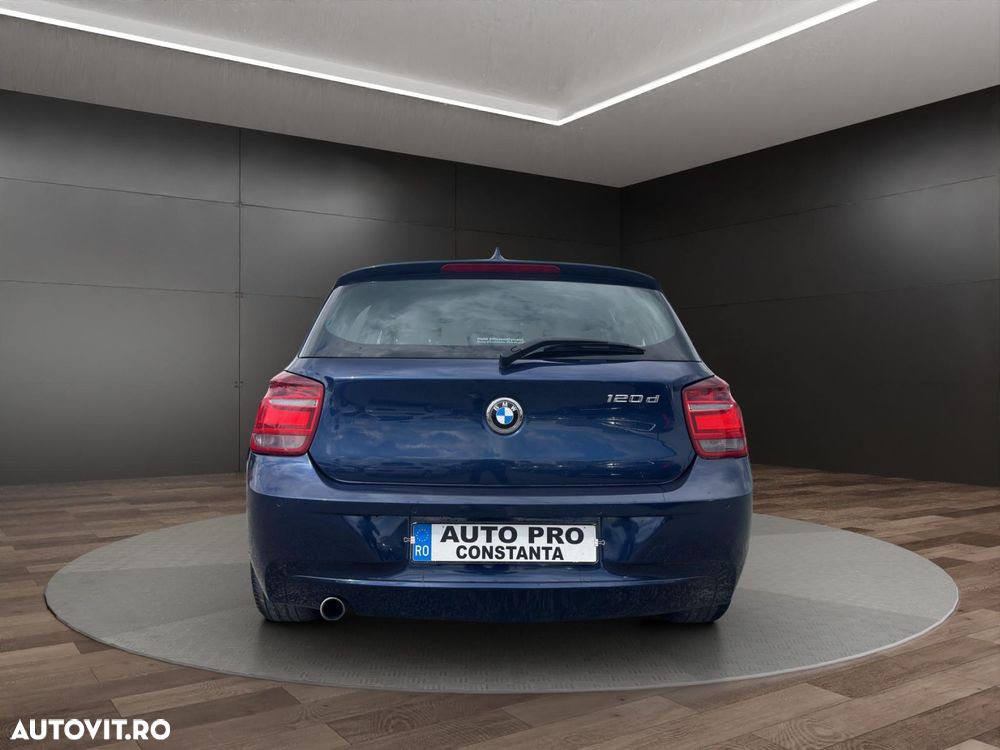 BMW Seria 1 - 15