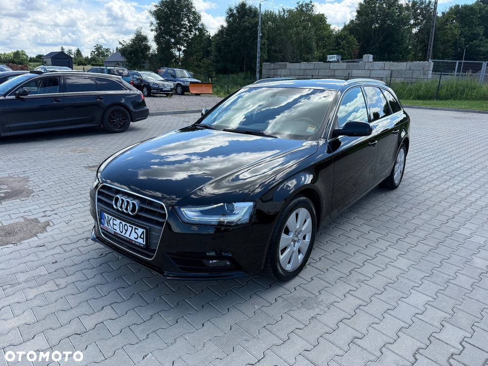 Audi A4 Avant 2.0 TDI ultra design - 1