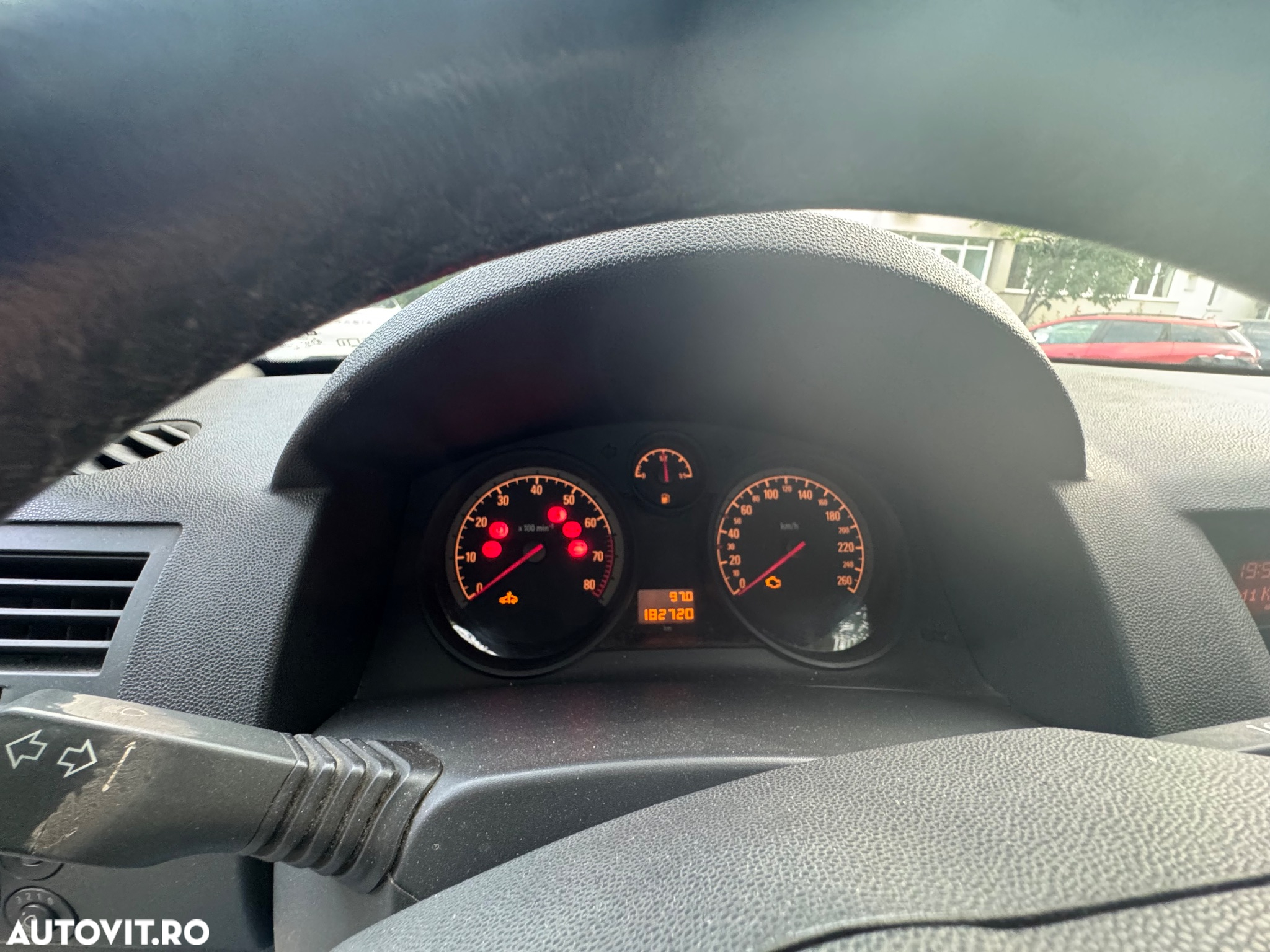 Opel Astra - 8