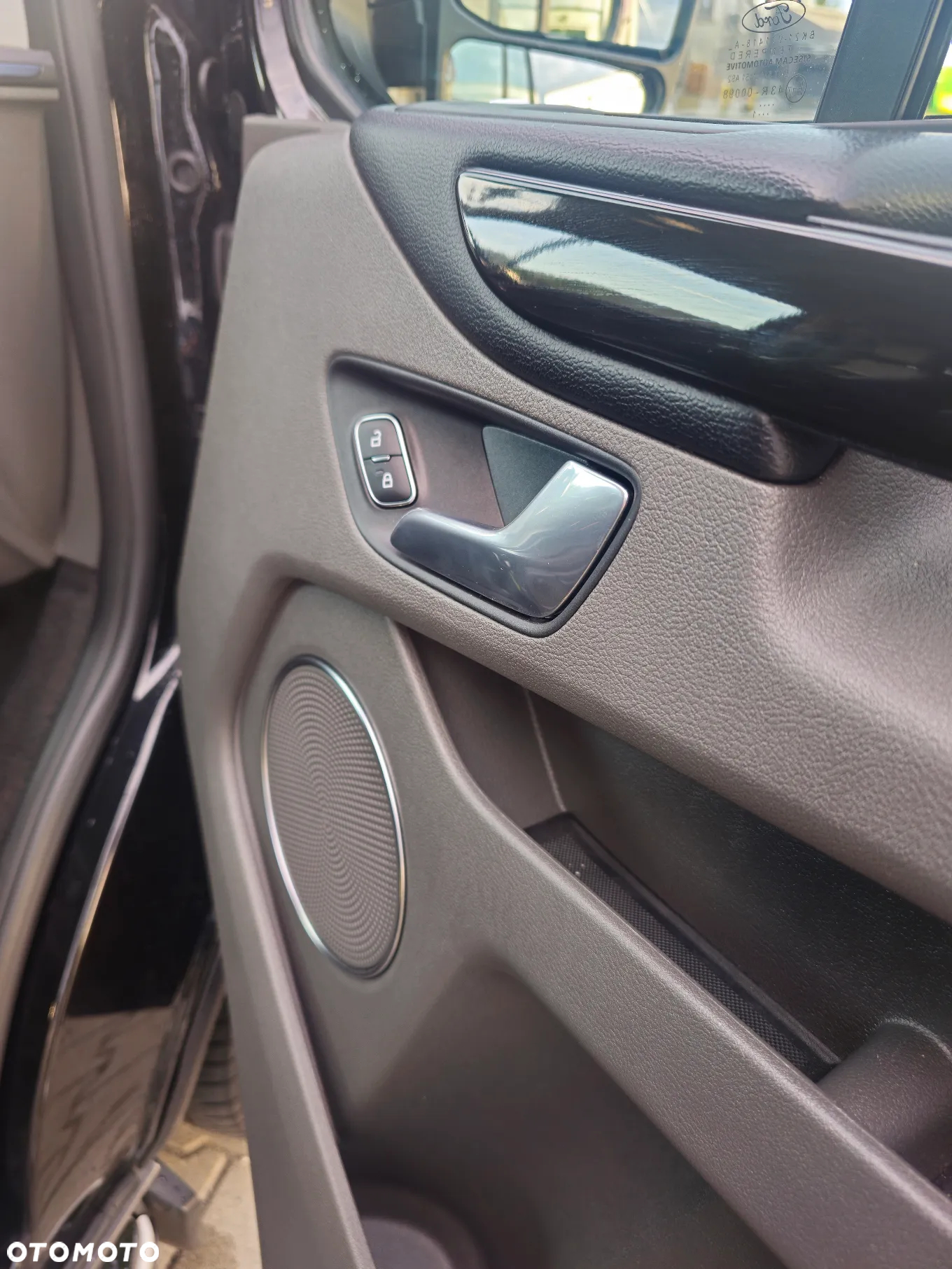 Ford Tourneo Custom 2.0 EcoBlue L2 Active SelectShift - 36