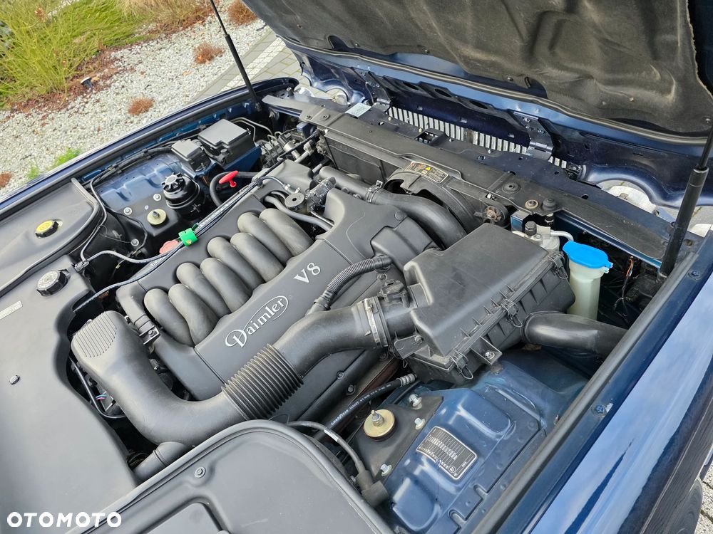 Jaguar Daimler 8 - 39