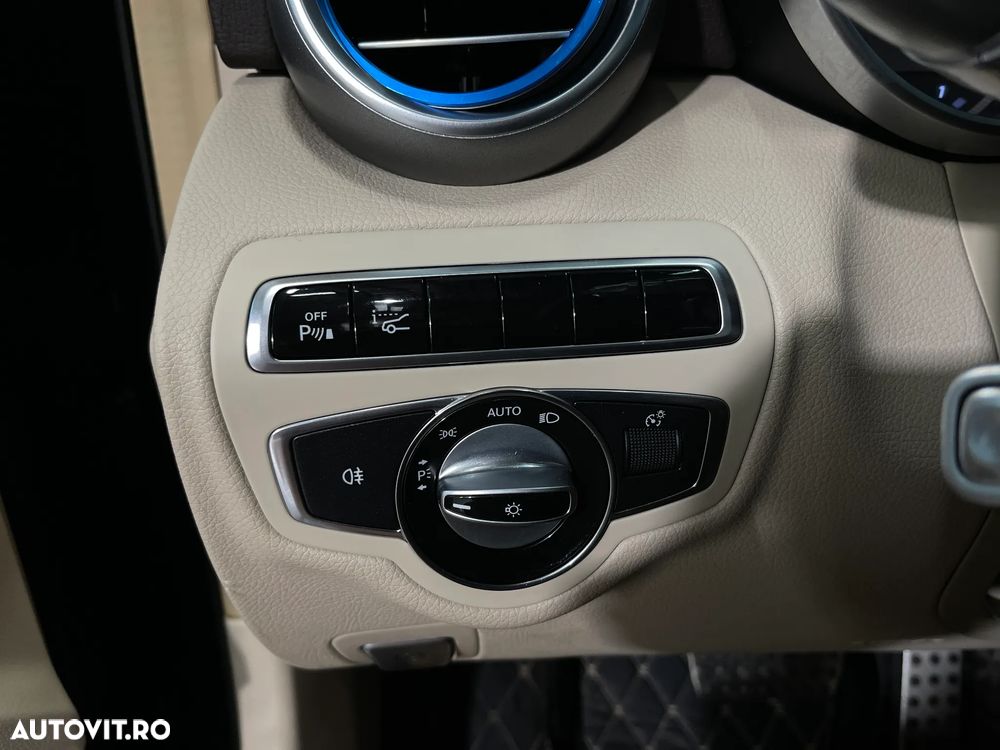 Mercedes-Benz C 180 7G-TRONIC Avantgarde - 24