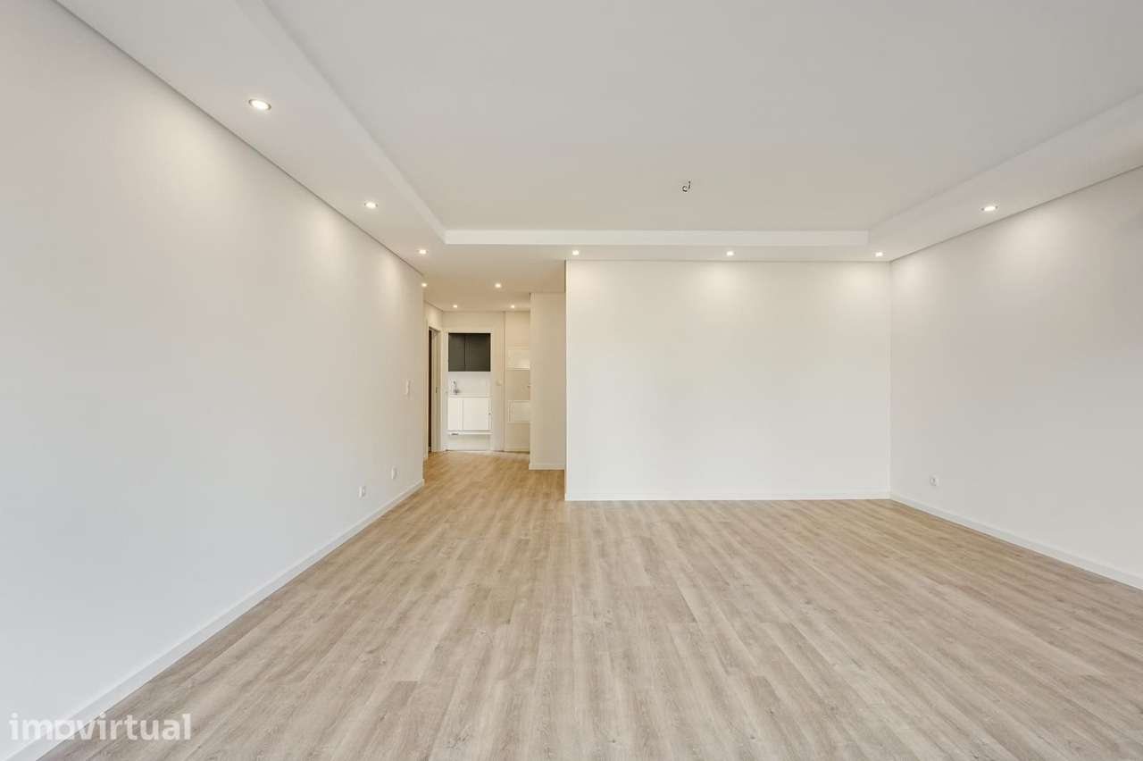 Apartamento T3 com estacionamento, Parede, Cascais - Grande imagem: 3/28