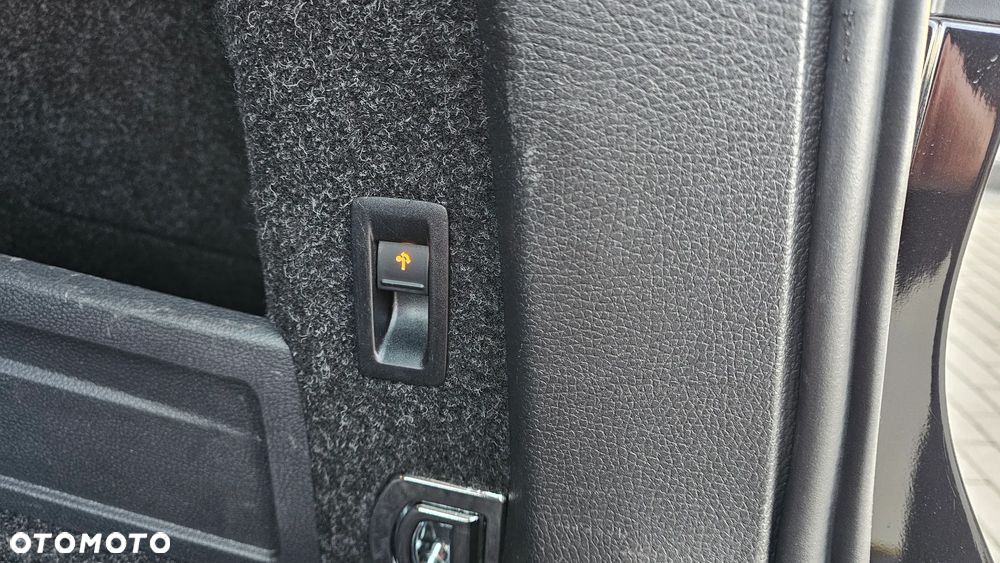 Volkswagen Passat Variant - 19