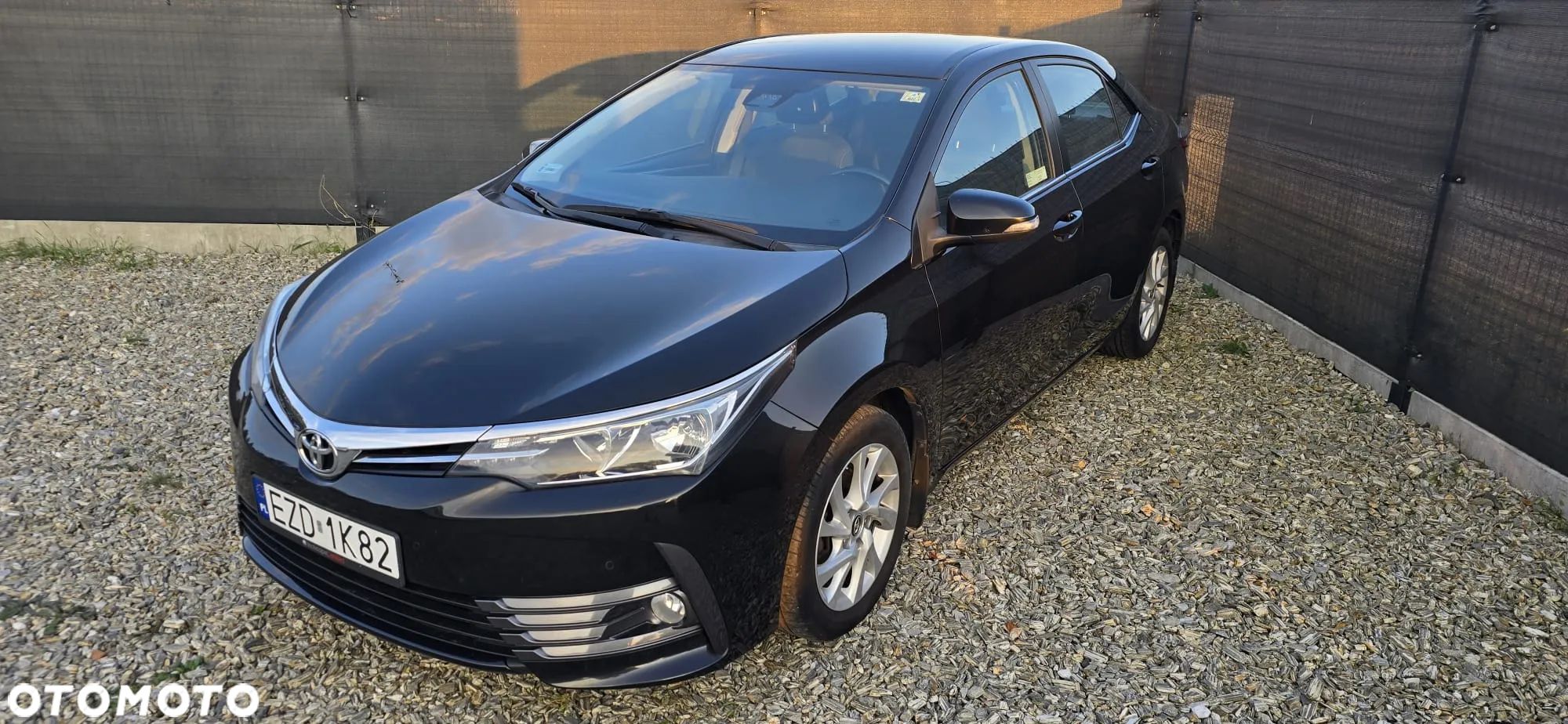 Toyota Corolla 1.6 Comfort - 1