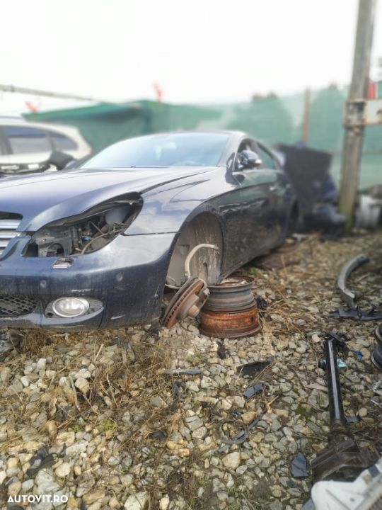 Dezmembrez Mercedes-Bnez CLS 350 benzina c219 - 5