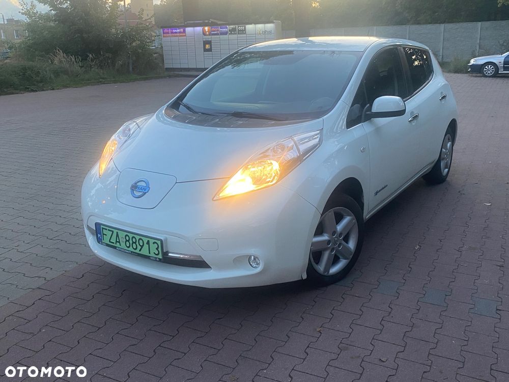 Nissan Leaf 30 kWh (mit Batterie) Acenta - 2
