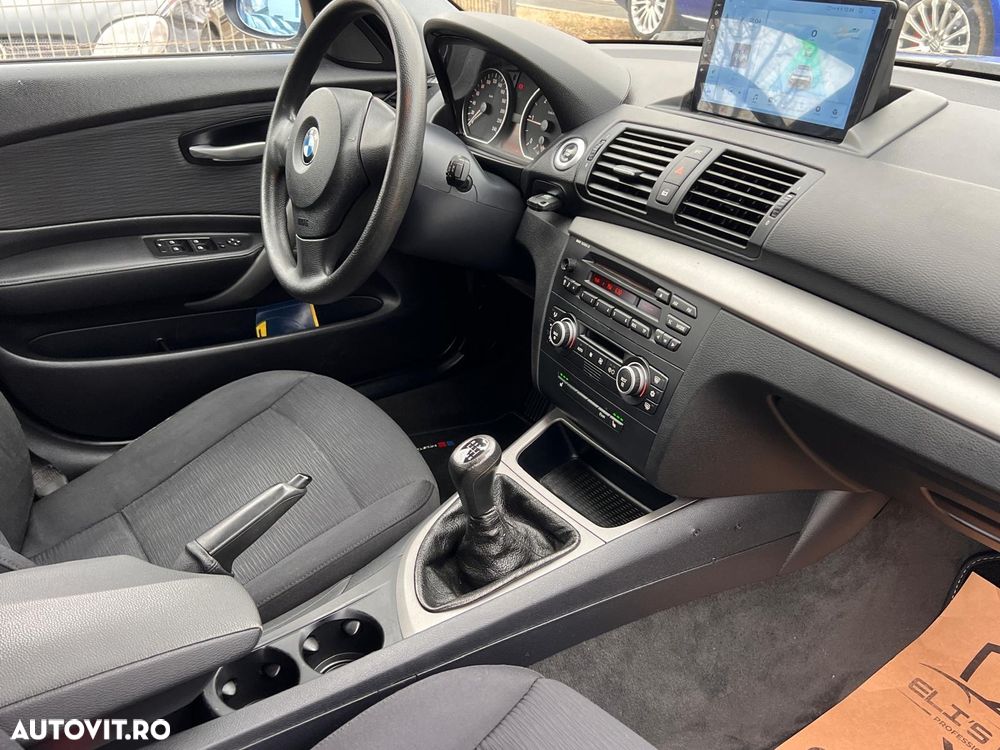 BMW Seria 1 118d - 12