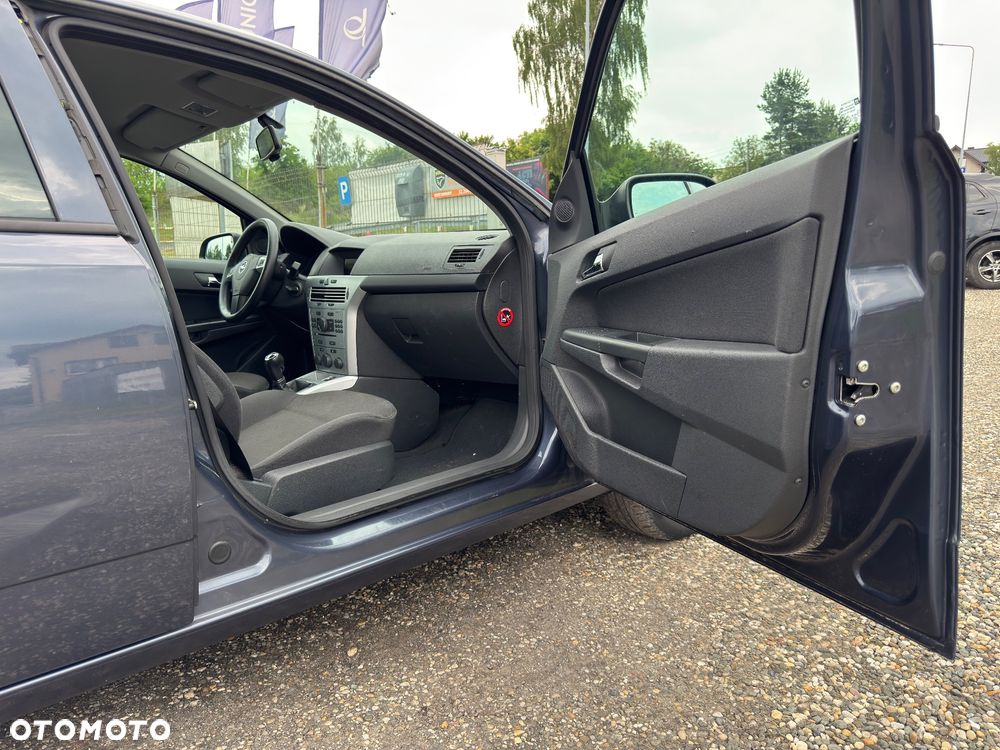 Opel Astra - 23