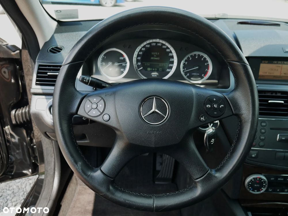 Mercedes-Benz Klasa C - 29