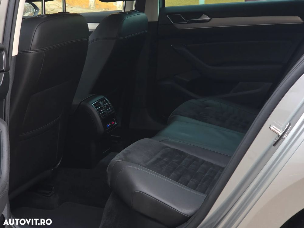 Volkswagen Passat Variant 2.0 TDI SCR 4Motion DSG (BMT) Highline - 8