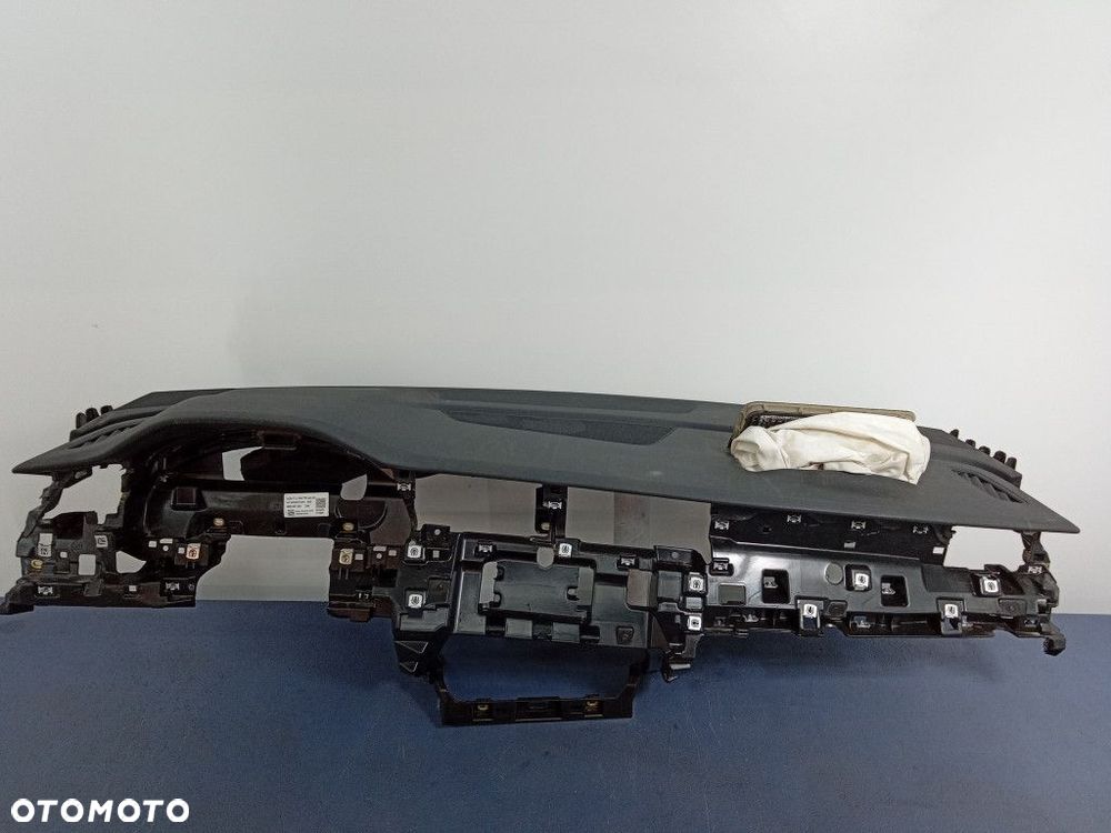 AUDI Q7 II 4M LIFT DESKA KONSOLA EU DO REGENERACJI - 5