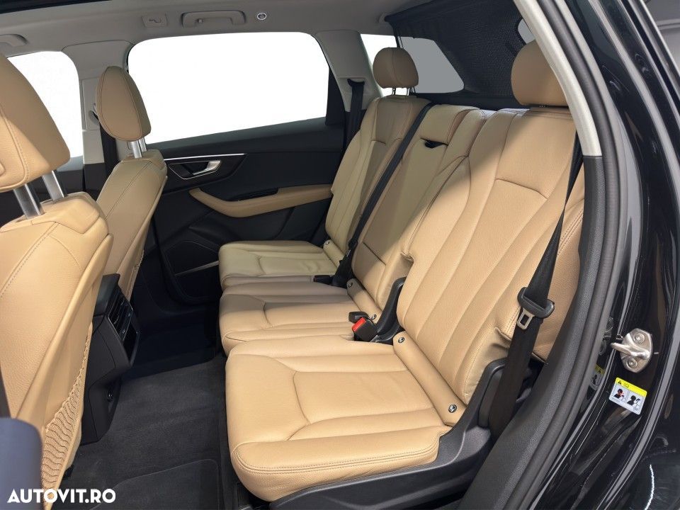 Audi Q7 - 10