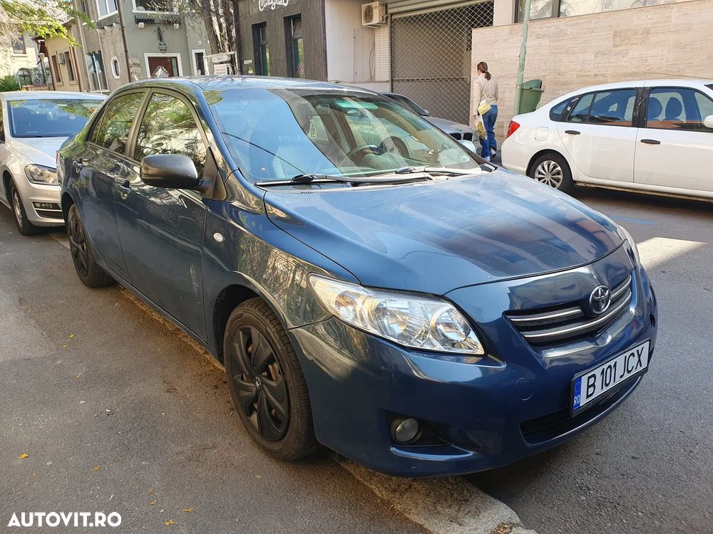 Toyota Corolla 1.6 Sdn. Sol - 2