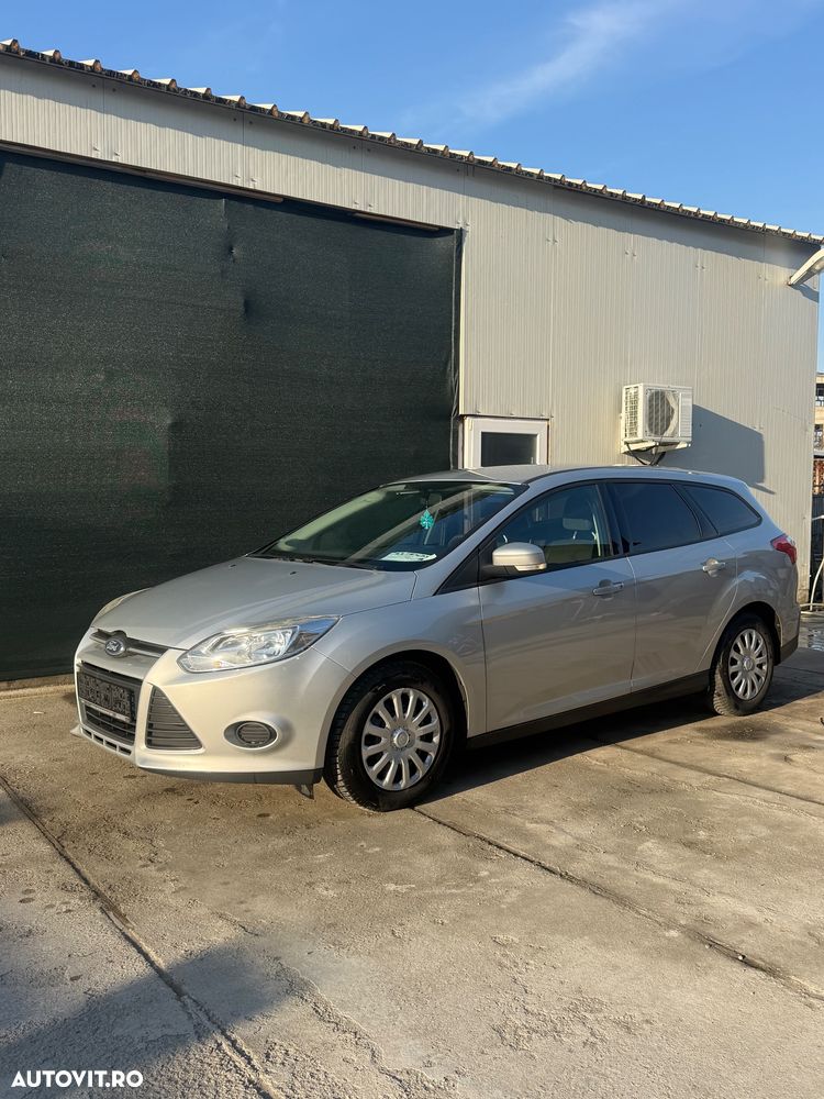 Ford Focus - 2