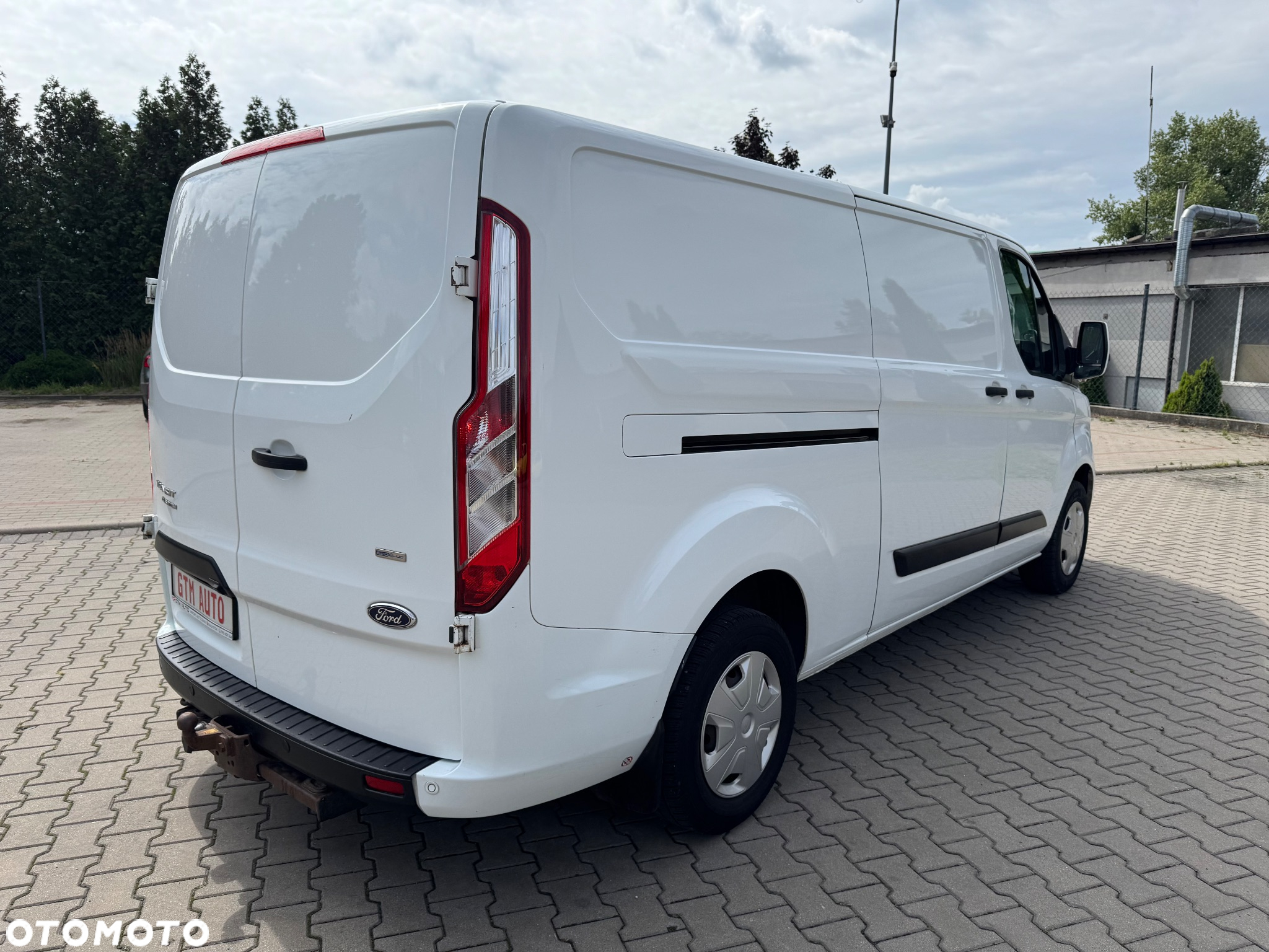 Ford Transit Custom - 12
