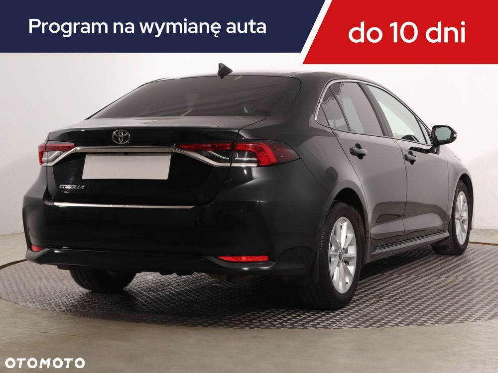 Toyota Corolla - 7