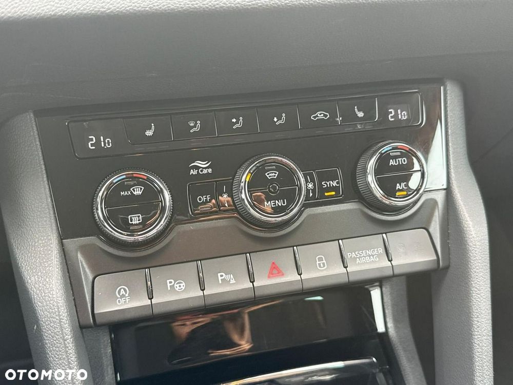 Skoda Karoq 2.0 TDI SCR 4x4 Edition 130 DSG - 34