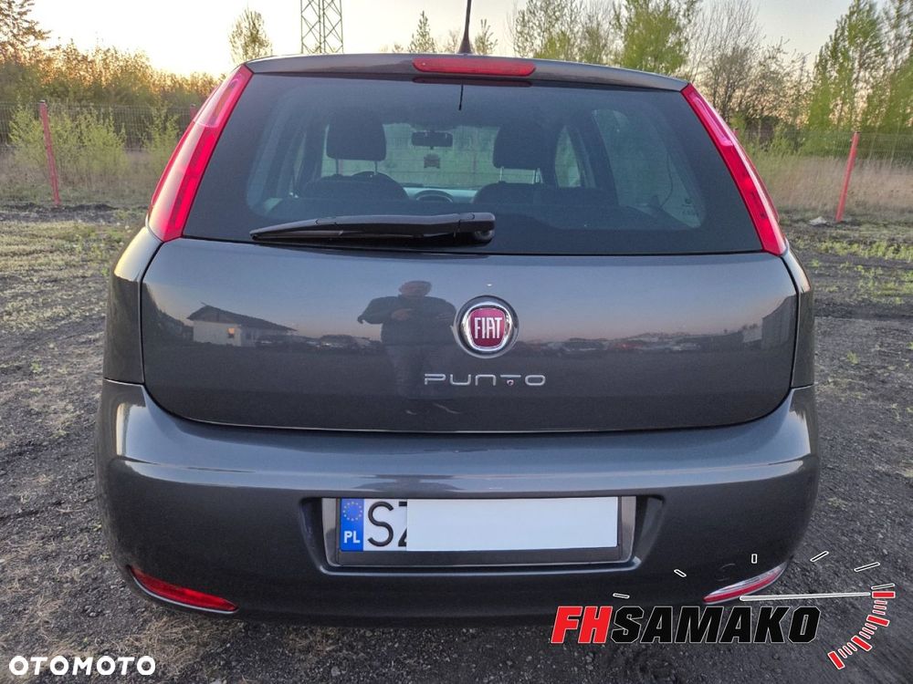 Fiat Punto 1.2 Young - 12