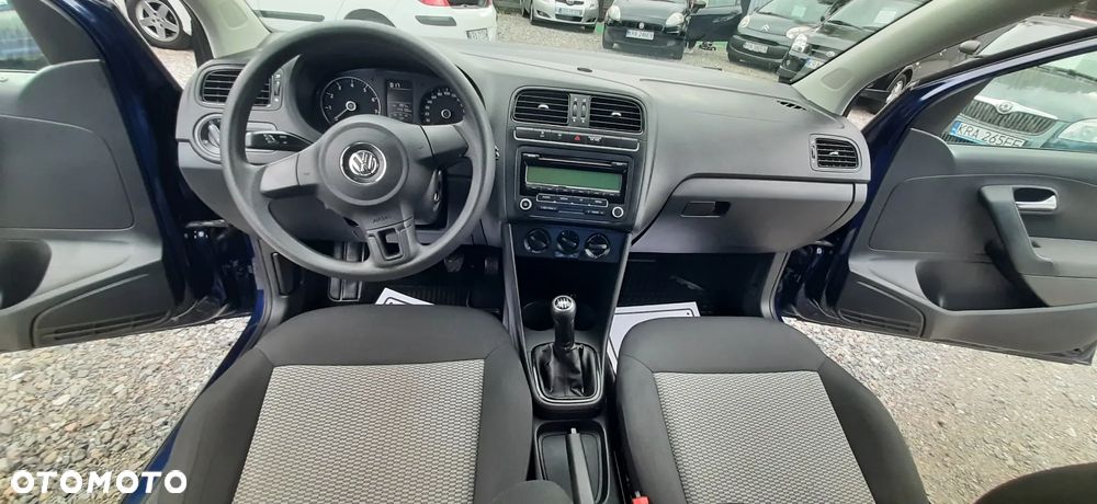 Volkswagen Polo - 26