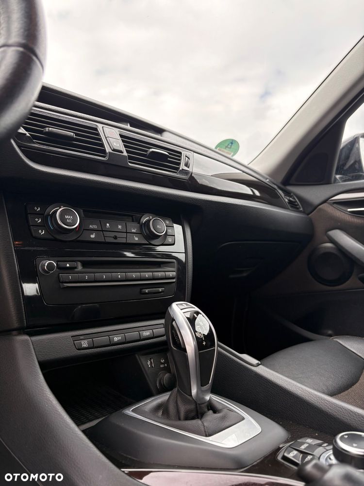 BMW X1 sDrive18d - 17