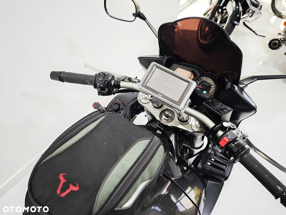 Yamaha FZ - 5
