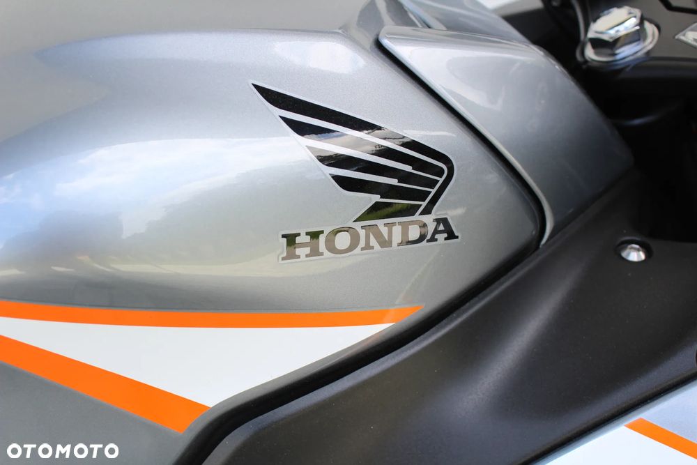 Honda CBR - 22