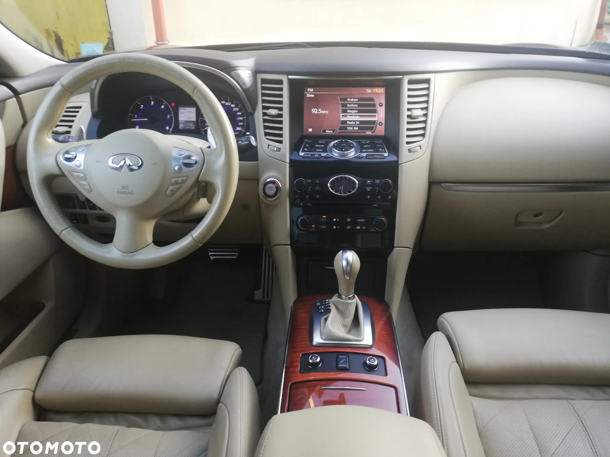 Infiniti QX70 3.0d S Premium - 19