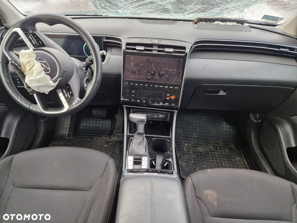 Hyundai Tucson ver-1-6-t--gdi-48v-smart-2wd-dct - 13