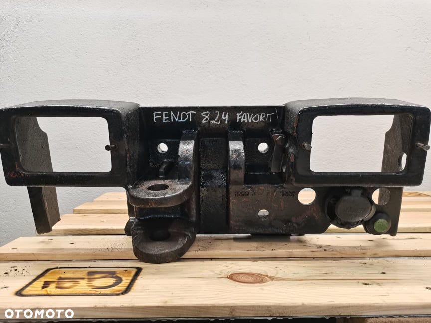 Fendt 926 Favorit {Obudowa lamp przednich} - 1