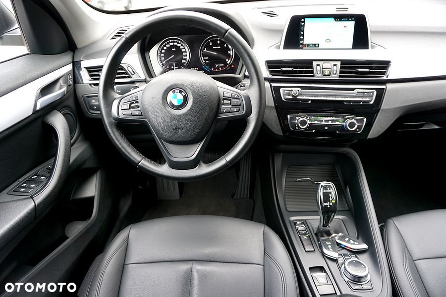 BMW X1 sDrive18d xLine sport - 31