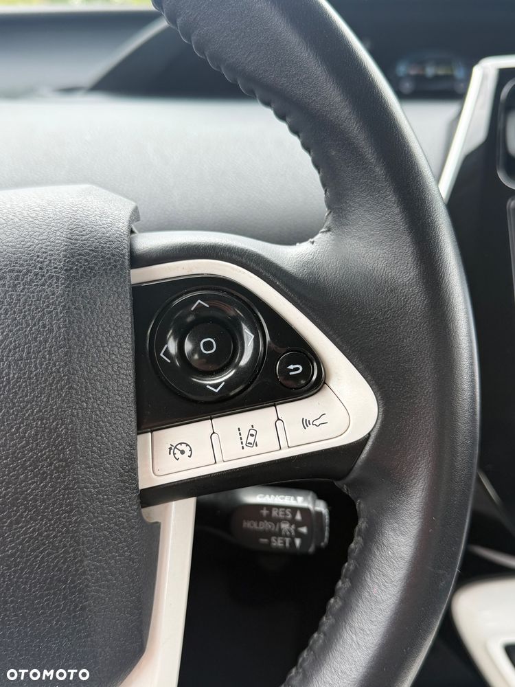 Toyota Prius - 34
