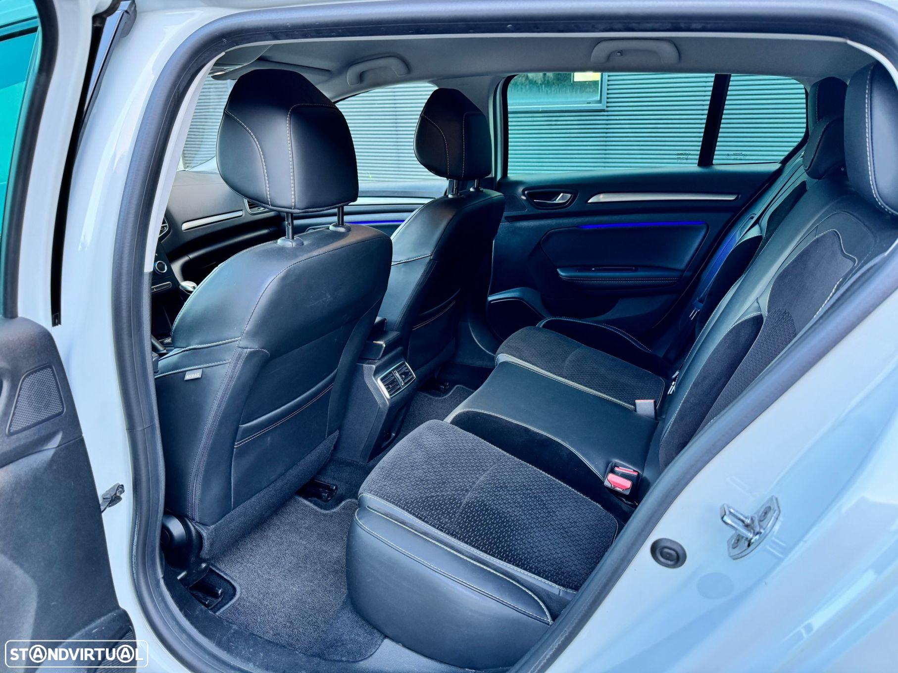 Renault Mégane Sport Tourer BLUE dCi 115 INTENS - 20