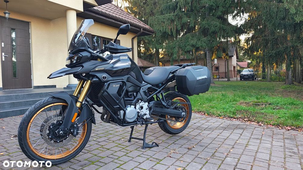 Voge 900DSX