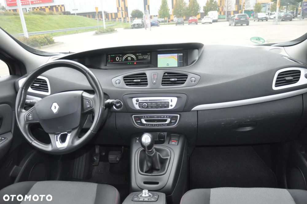 Renault Scenic 1.5 dCi Energy Life EU6 - 26