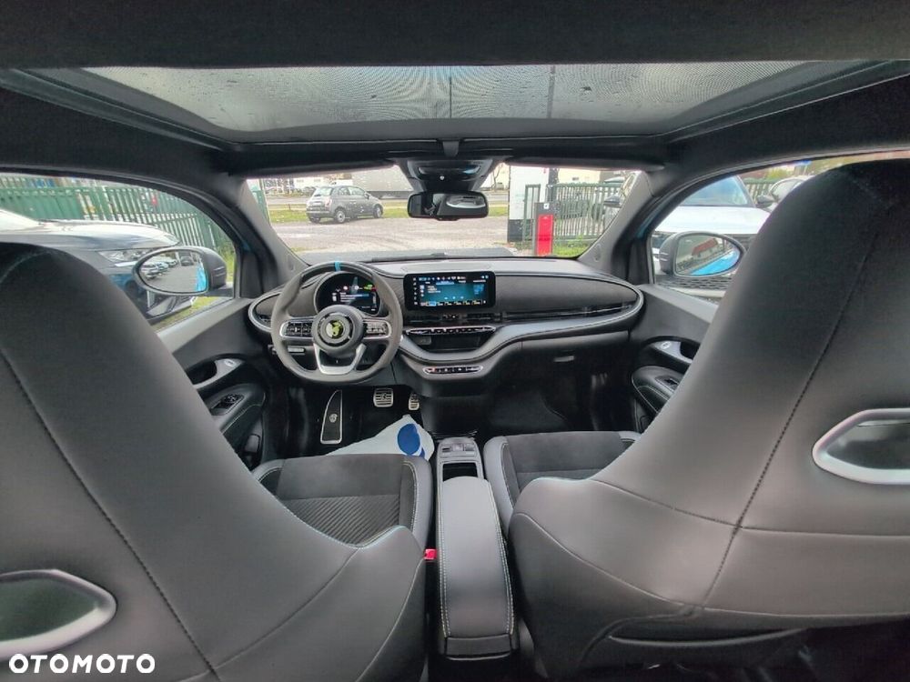 Abarth 500e 37.8kWh Turismo - 8