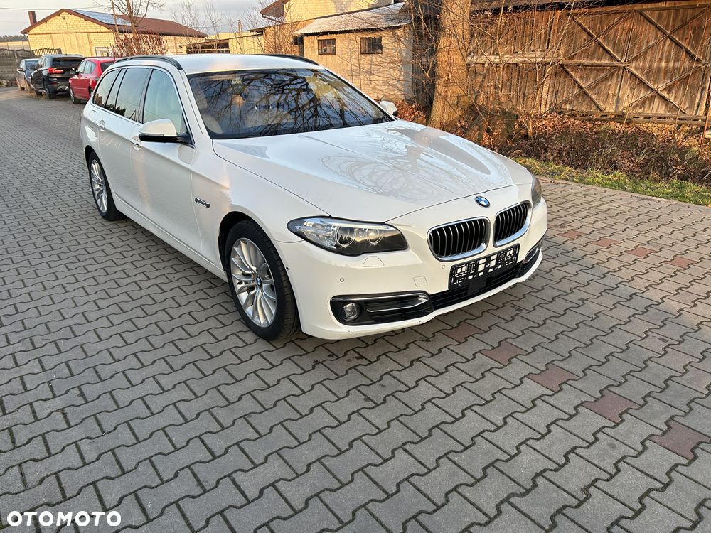 BMW Seria 5 520d xDrive Luxury Line - 4