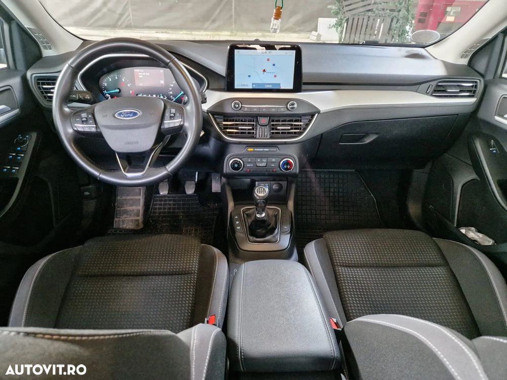 Ford Focus 1.0 EcoBoost Trend - 5