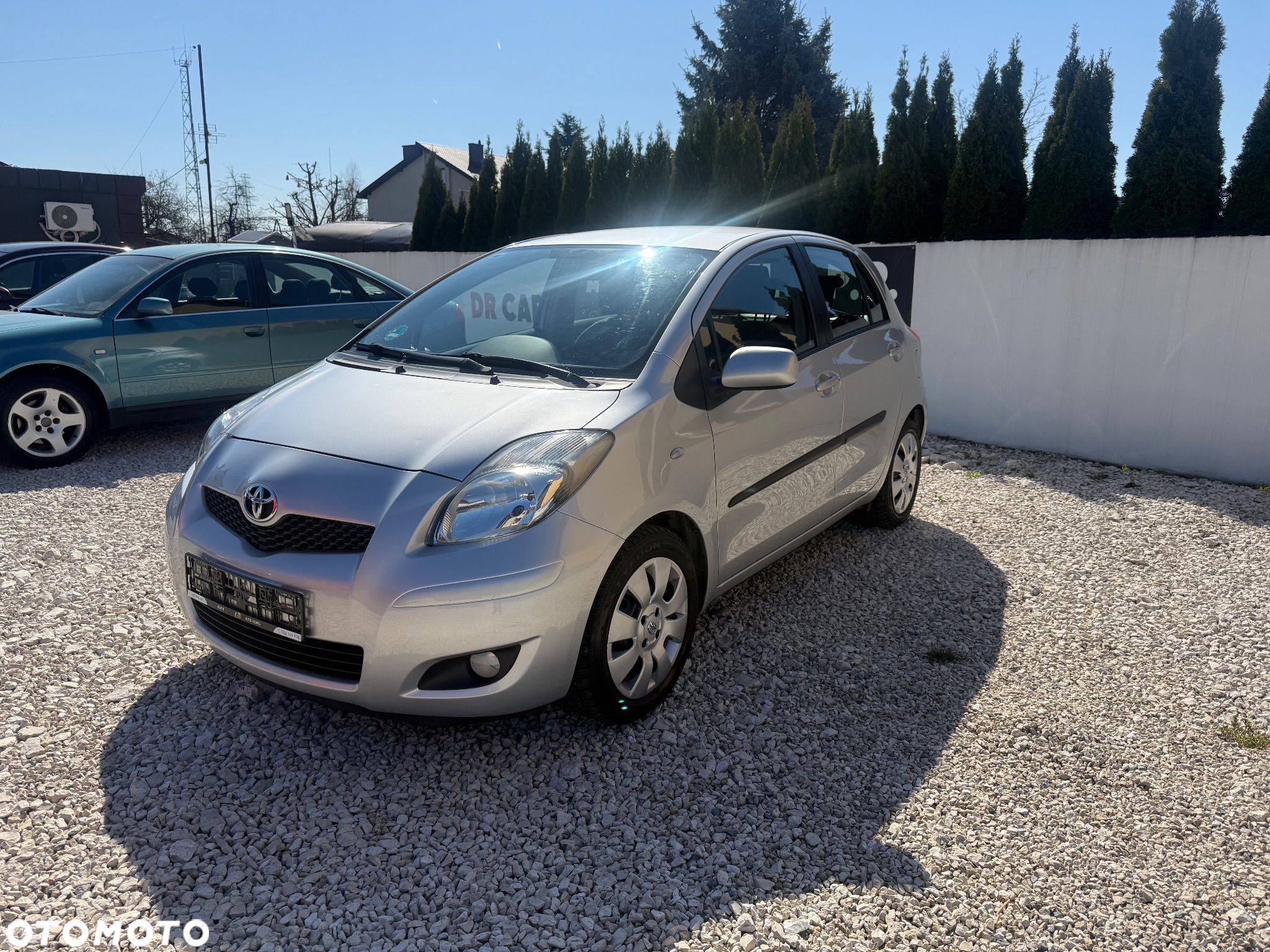 Toyota Yaris 1.33 VVT-i Cool+ - 1
