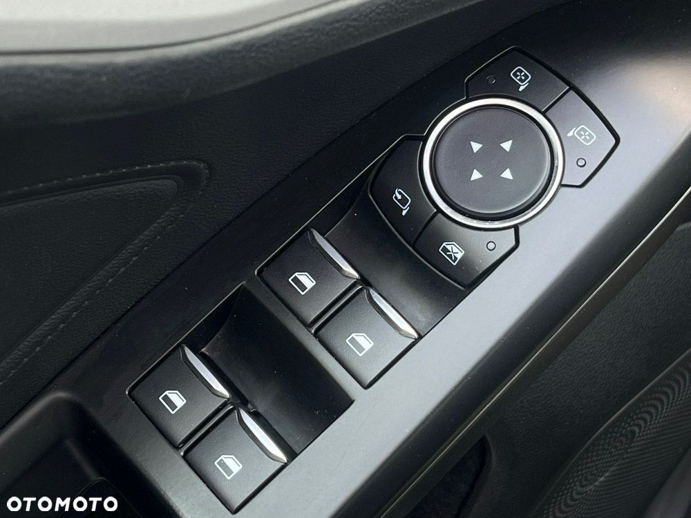 Ford Focus 1.5 EcoBlue Start-Stopp-System COOL&CONNECT - 40