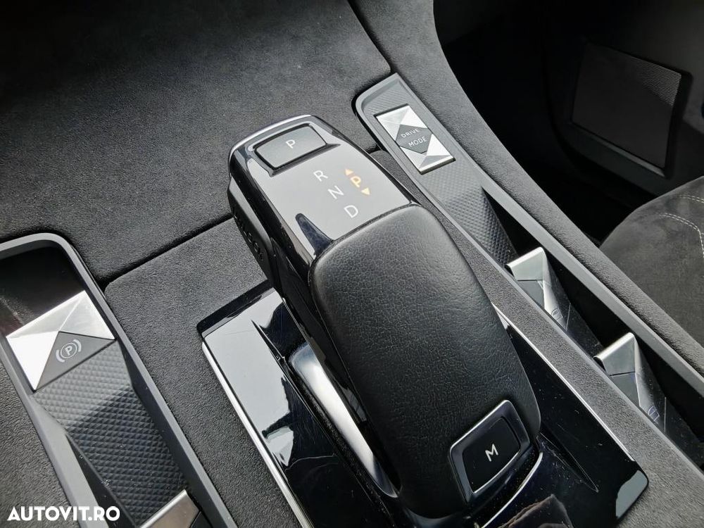 DS Automobiles DS 7 Crossback - 14