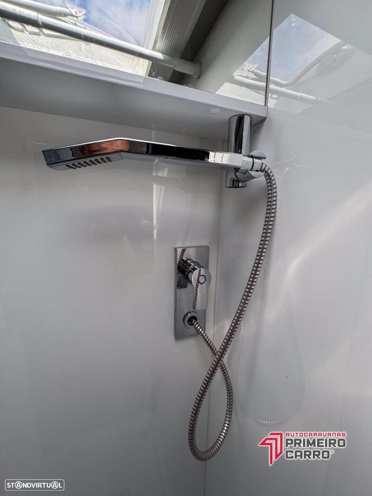 Pössl Summit 640 Prime Automática - 30