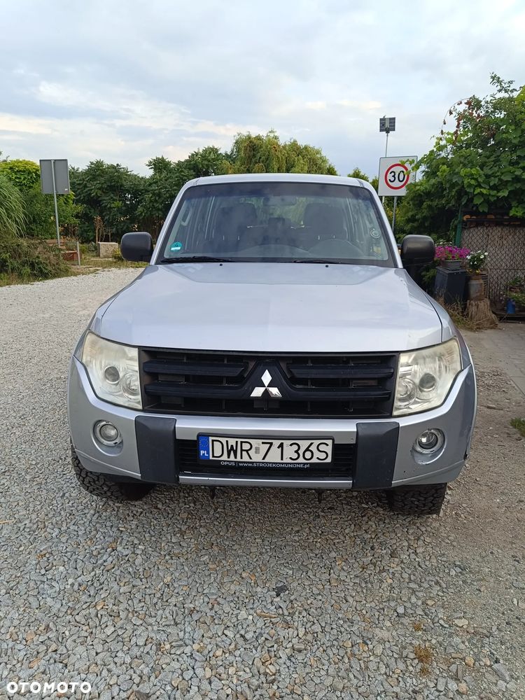 Mitsubishi Pajero 3.2 DI-D Invite - 21