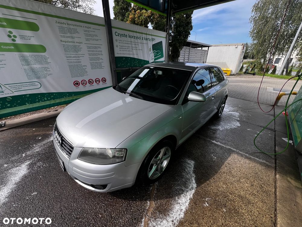 Audi A3 1.6 Ambiente - 5